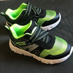 Athletic Works light up shoes